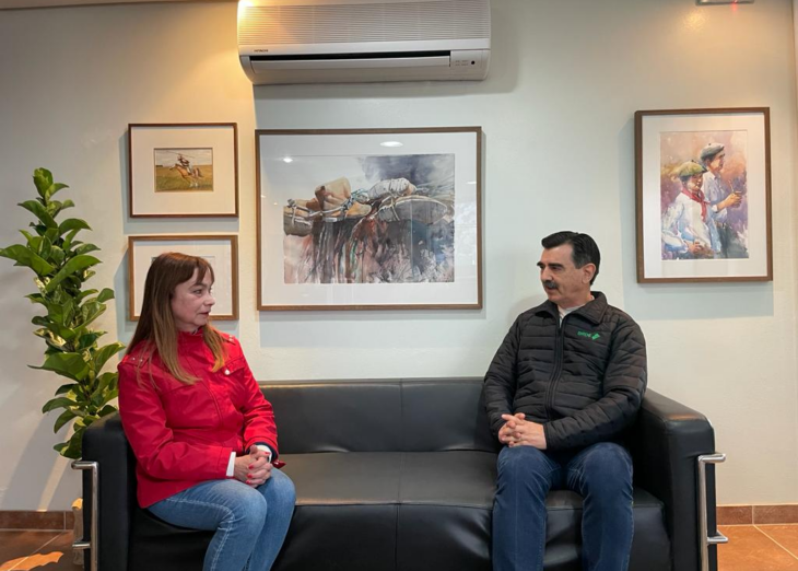 Diretor do BRDE é convidado para inauguração do estande do Uruguai na Expointer