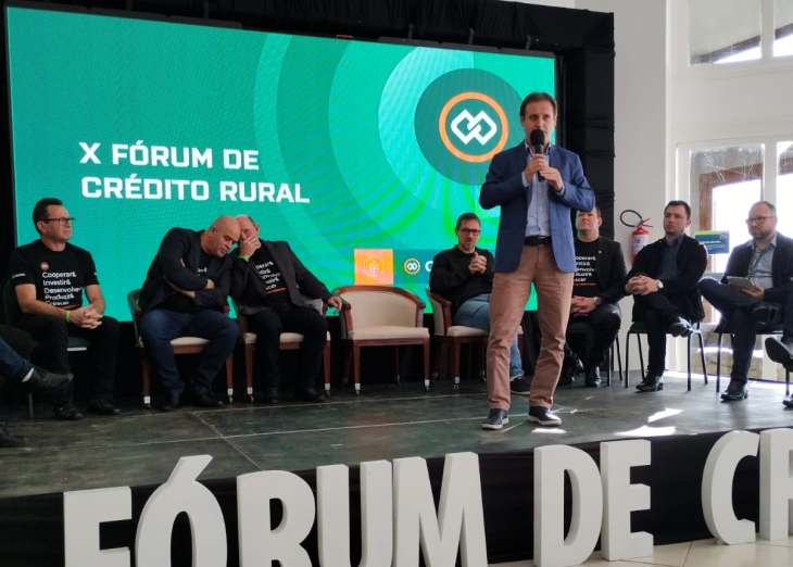 Na véspera do novo Plano Safra, BRDE participa de fórum sobre crédito rural