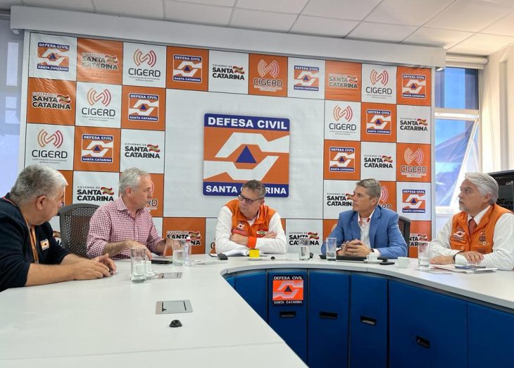 BRDE apresenta na Defesa Civil programa de ajuda aos municípios