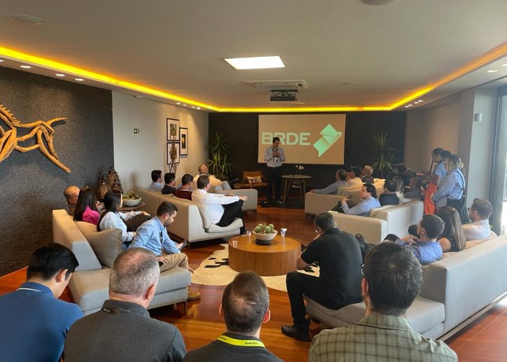 BRDE fecha mais de R$ 120 milhões em contratos na ExpoLondrina