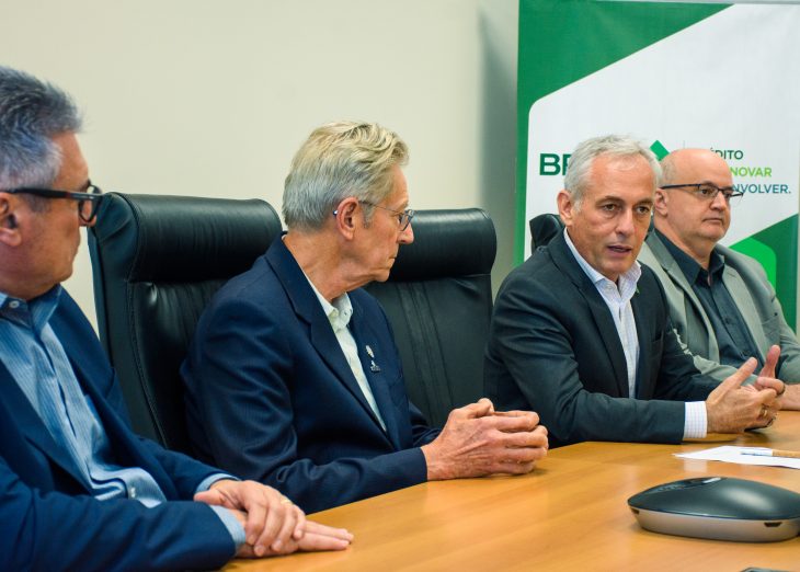 Parceria entre BRDE e SCGÁS impulsiona o uso de gás natural e biometano no transporte de cargas e passageiros