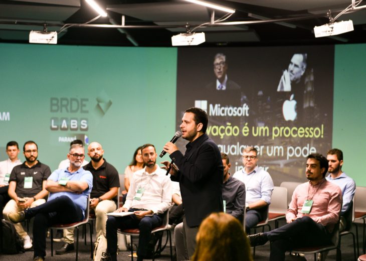 Lançamento do BRDE Labs PR 2025 conecta empresas e startups para desafios em inteligência artificial